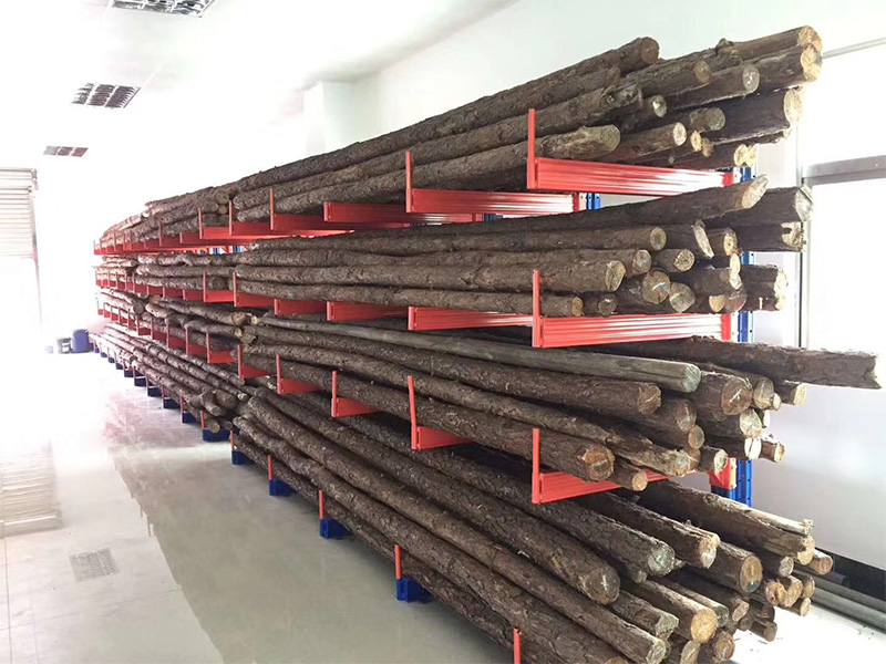 Estantes voladizos de un solo lado para almacenamiento de madera y acero